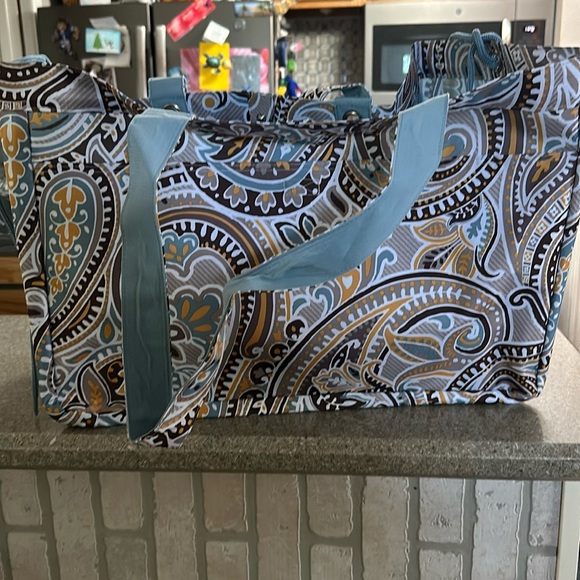 thirty-one Other - NWT. Thirty one soft Utility Tote in Parisian Garden.